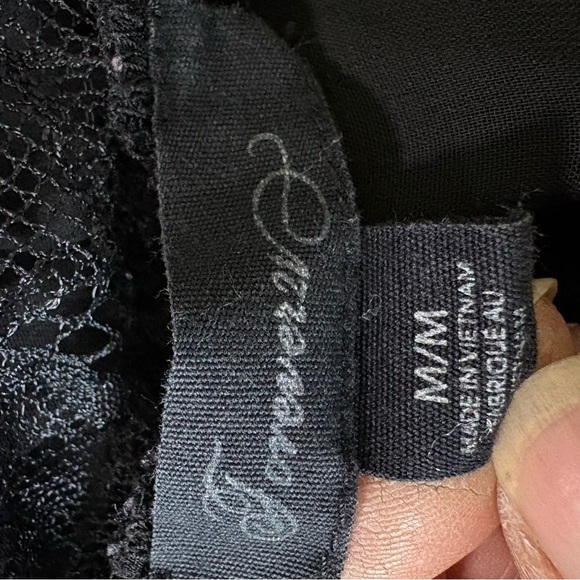 Forever 21 Black Lace Top - Picture 16 of 16